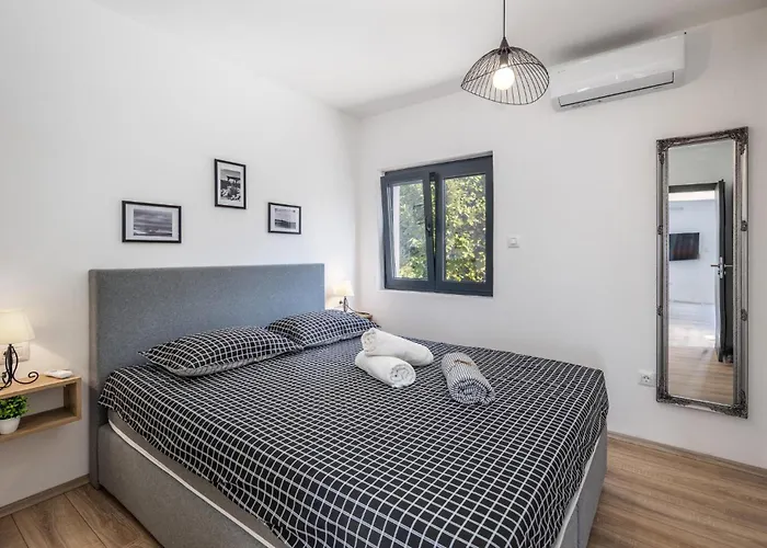2 Bedroom In Appartement *