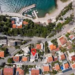 2 Bedroom Stunning In Апартаменты