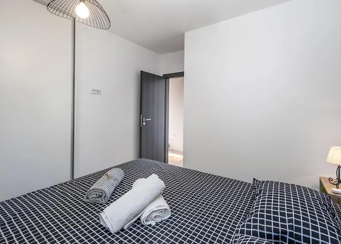 2 Bedroom In